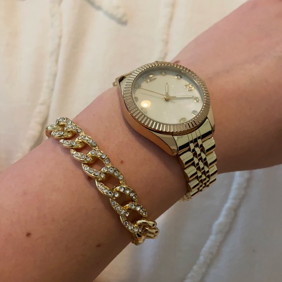 Vintage Watch and Bracelet Set - Picture 2 of 3